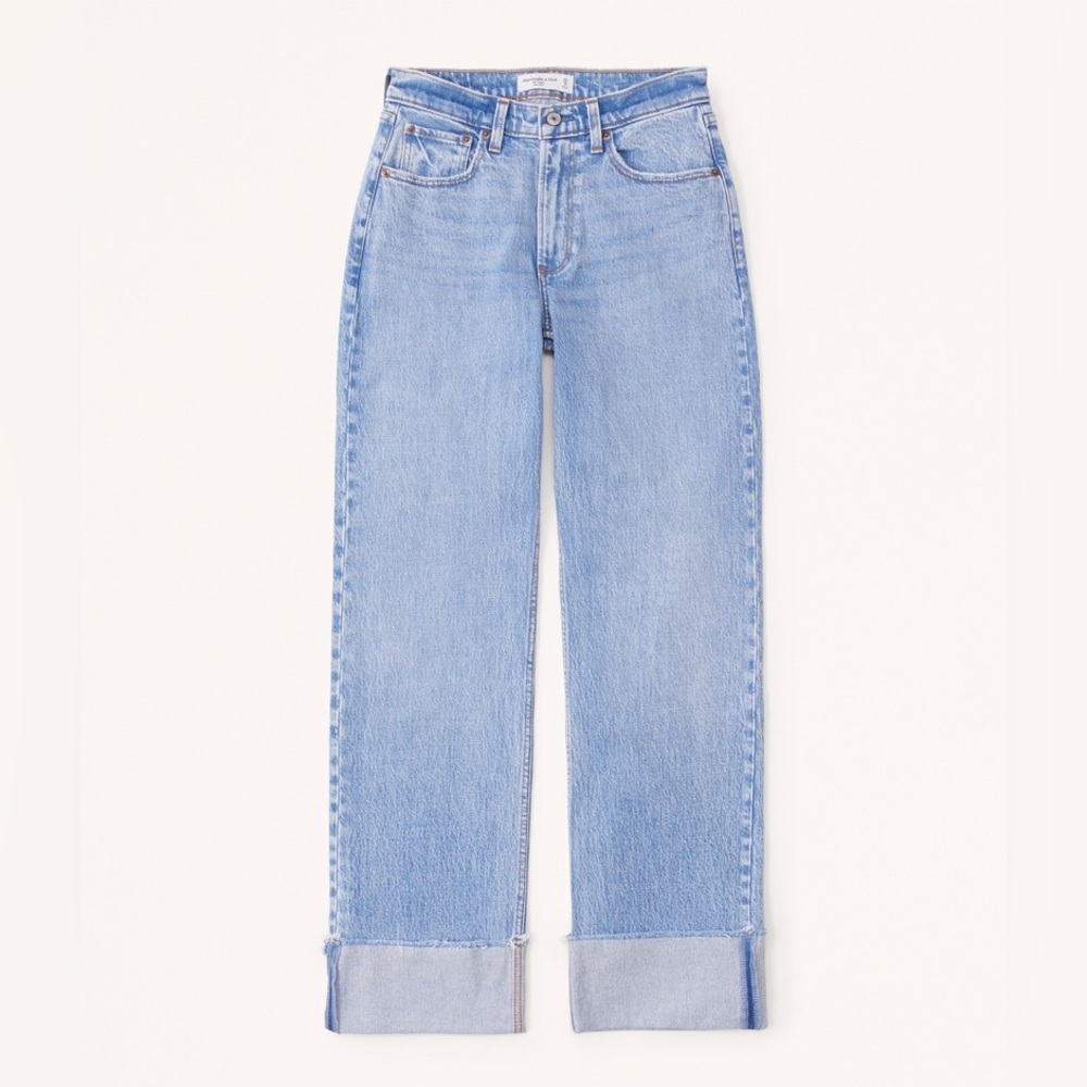 Abercrombie & Fitch Mid Rise Baggy Jean with cuffed hem